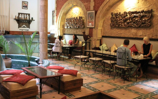 Riad Al Khansaa