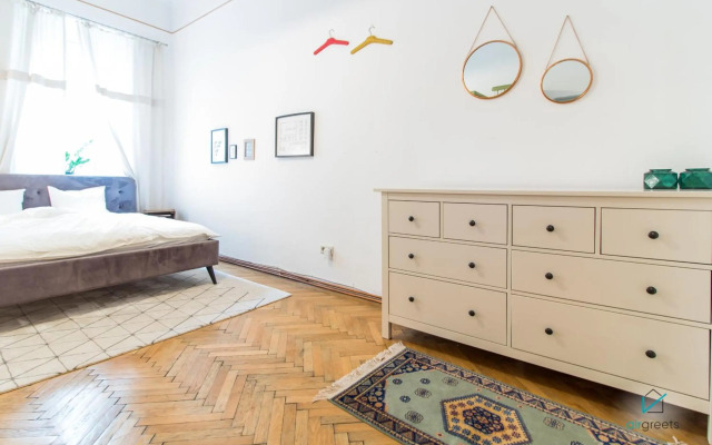 Spacious And Extraordinary Vienna Apartment