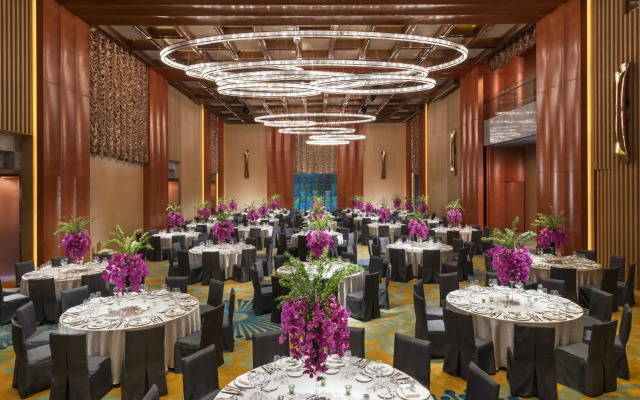 Mandarin Oriental Pudong, Shanghai