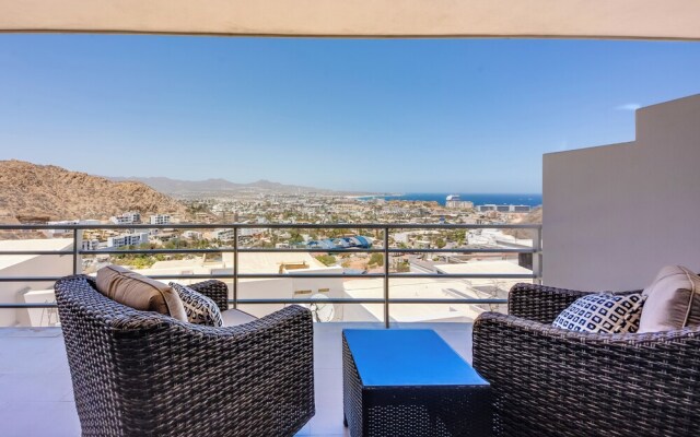 Cabo Pedregal Condo: Ocean View & 2 Infinity Pools