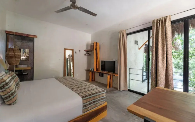 Trece Lunas Tulum