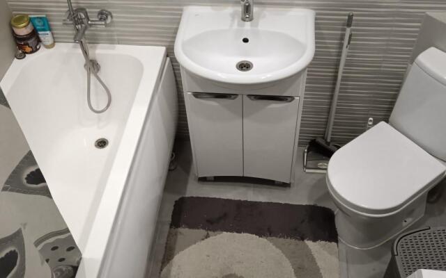 Я к Вам на улице Крылова 15 корпус 3