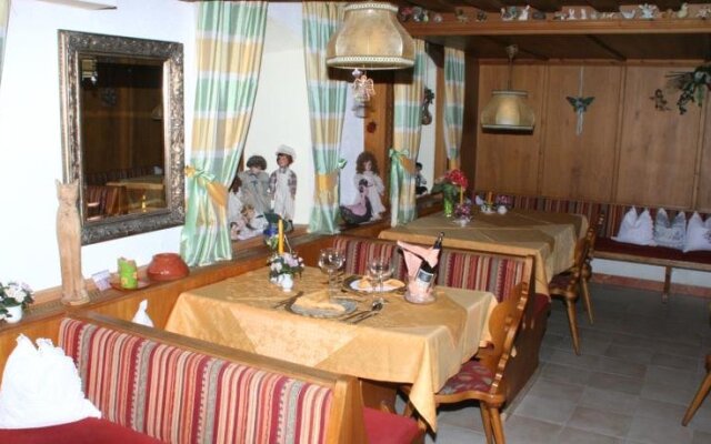 Mayer Pension