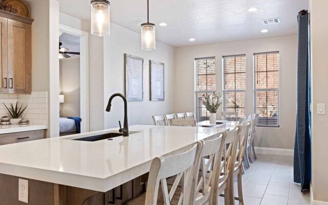 Escondido Cove by RedAwning