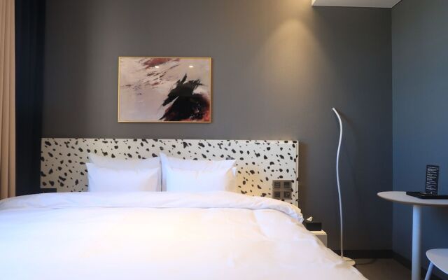 Zam 101 Hotel