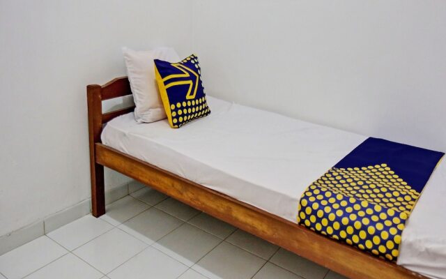 SPOT ON 92916 Batu Mas Homestay Syariah