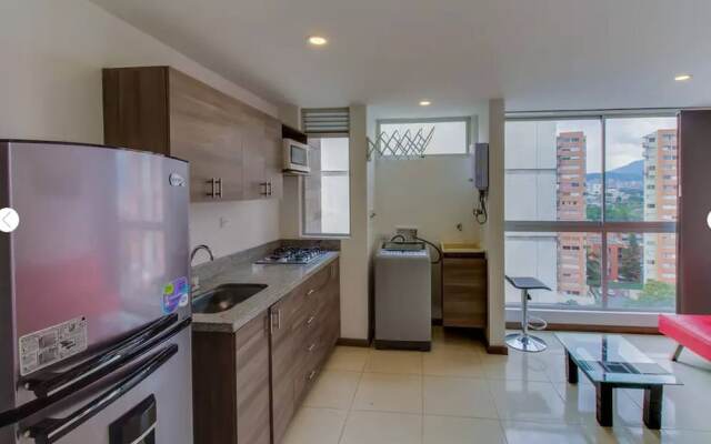 High Floor Vista Apartment Poblado Aguacatala 8