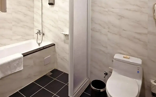 Royal Seasons Hotel Taichung Zhongkang