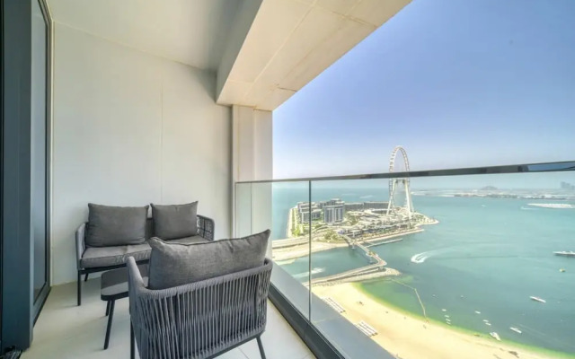 Serene Beachfront Ain Dubai View at Address JBR