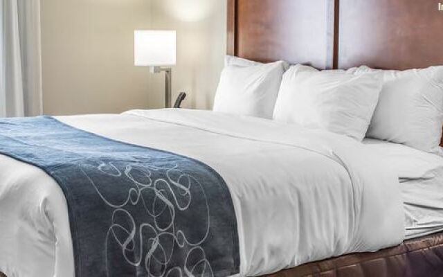 WyteStone Suites Potomac Mills