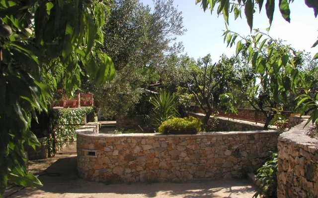 Georgi - 200 m From sea - SA1 Crveni