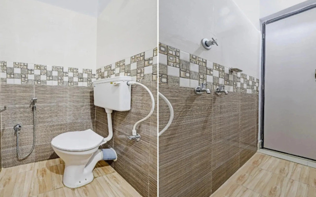 Capital O 85514 Kalpana Hotel