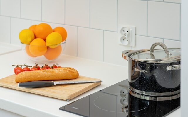 Two-bedroom Accepting Pets by Renters