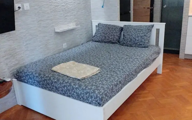 Seafront Apartment With Sea View D1