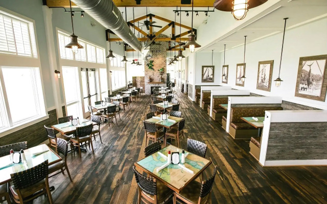 The Beach Club at Charleston Harbor Resort and Marina