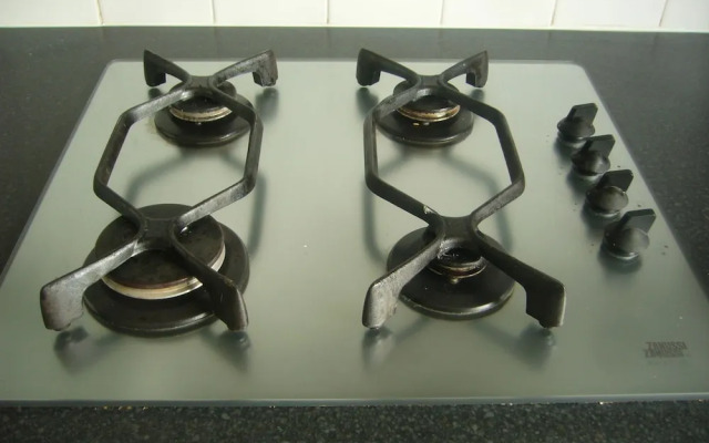 Dragon - Peat Road House 3 Bedroom Home