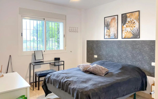 57-Beautiful Apartment with Stunning Views in Calahonda, Mijas