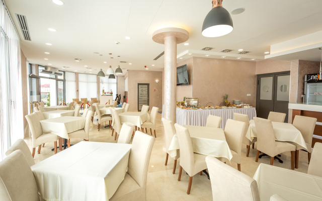 Hotel Mar Garni