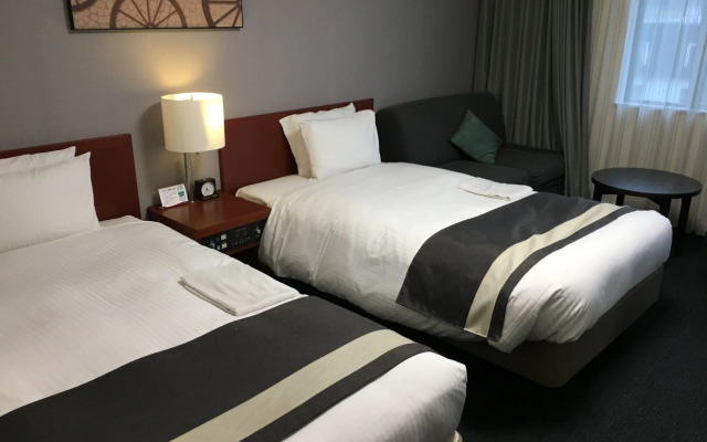 Richmond Hotel Yokohama Bashamichi