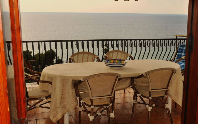 Villa Laura Apartment Sea View
