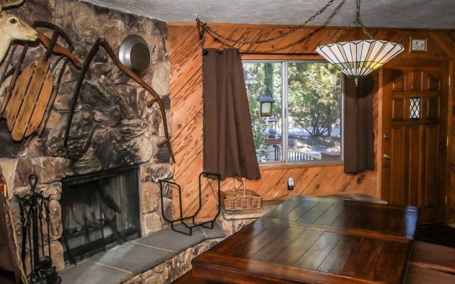 Popko's Place 1426 by RedAwning