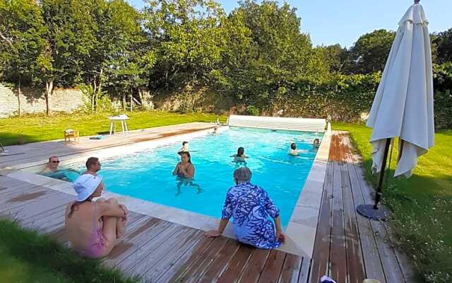 Chateau de Charnizay