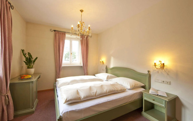 Hotel Tyrol