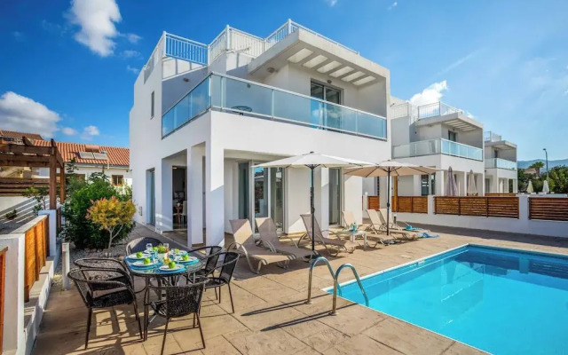 Villa Coral Bay 4