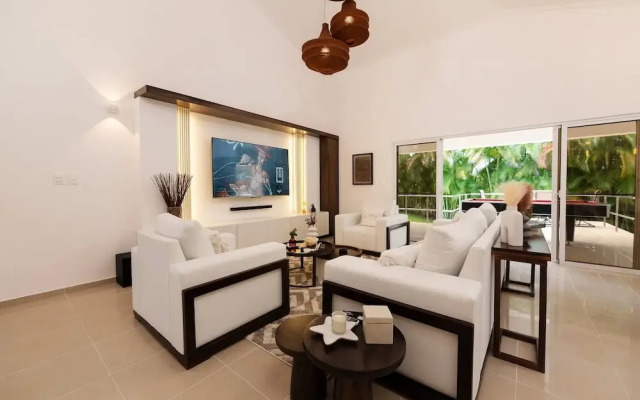 Villa Royale Luxury 4-bedroom Paradise In Sosua