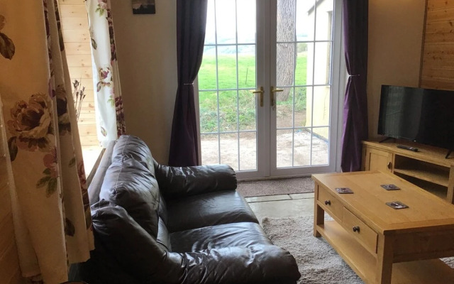 Willow Spacious Self Catering Near Hay on Wye