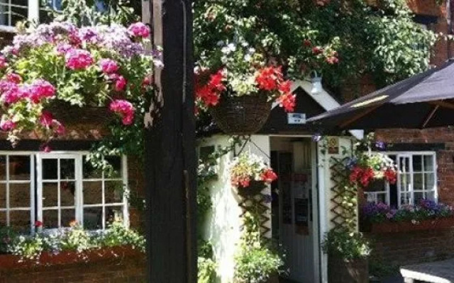 The Pear Tree Inn