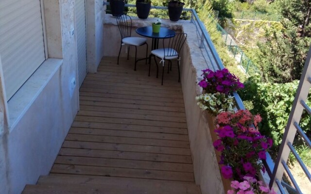 Jerusalem Mountains Apartment