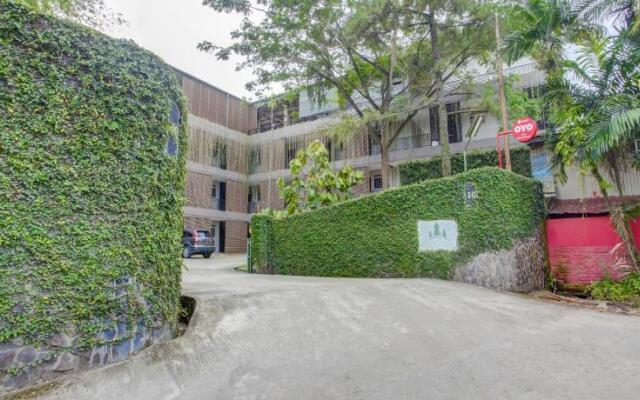 OYO 90027 Ulin Guesthouse