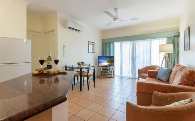 Mid City Luxury Suites