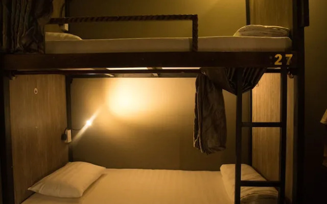 Mobylette Saigon Hostel - Adults only