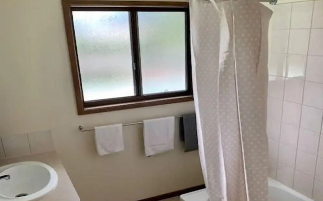 Montville Holiday Apartments