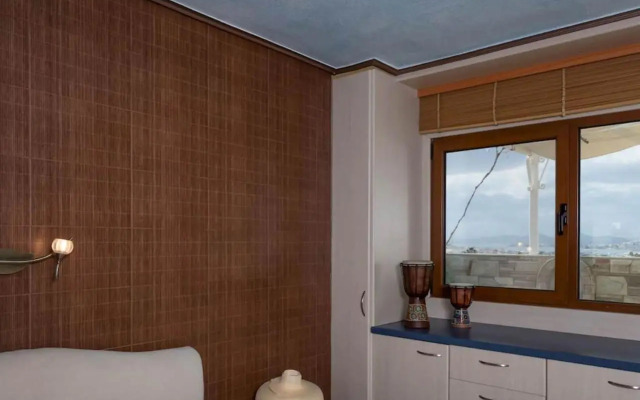 165 sm Penthouse Maisonette Apartment