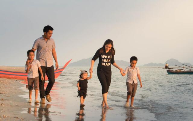 SeeSea Resort
