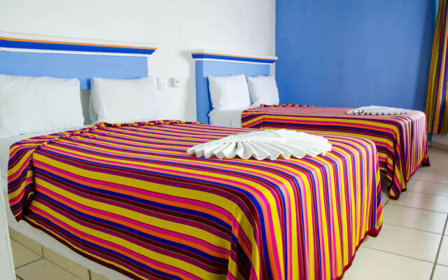 Hotel y Suites Mar y Sol