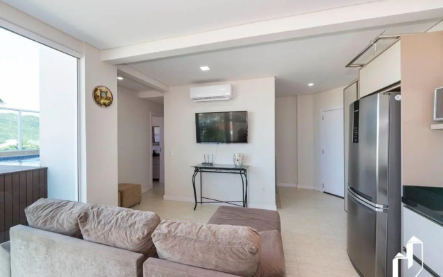 Cobertura Duplex Com Piscina E 03 Suítes