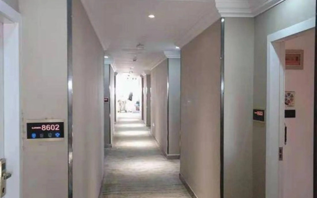 Pebble Motel (Shanghai Songjiang University Town)