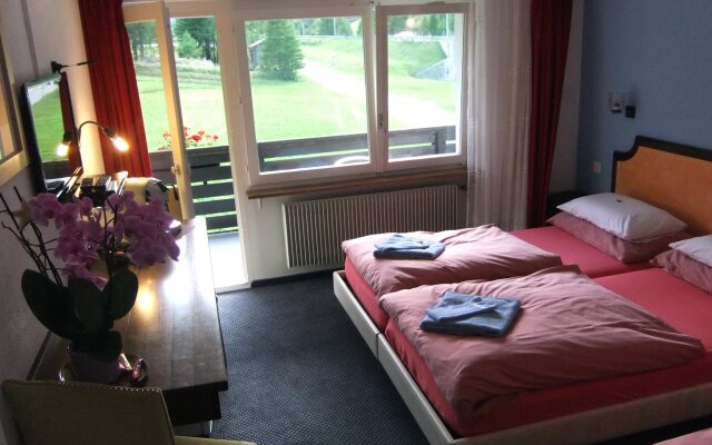 hotelImage