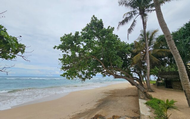 South Point Abbey Whole Villa 4 Bedroom (Sleeps 9)