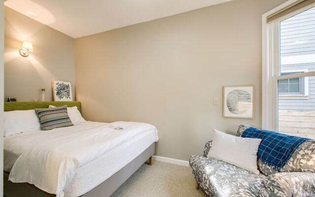 Hyde Park Family Retreat