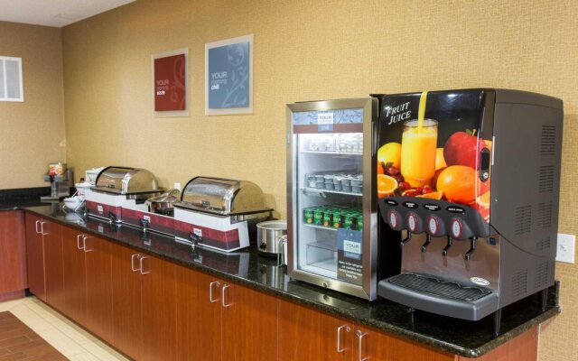 Country Inn & Suites By Radisson, Battle Creek, MI