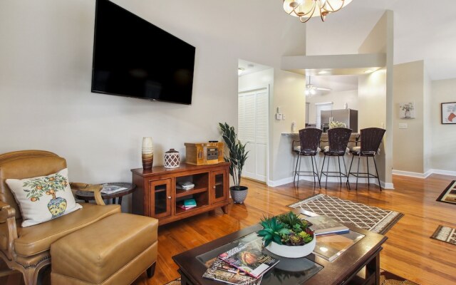 Savannah Home w/ Patio & Grill ~ 2 Mi to Downtown