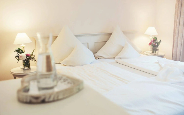 Schlossgut Oberambach BioHotel und Vitalzentrum