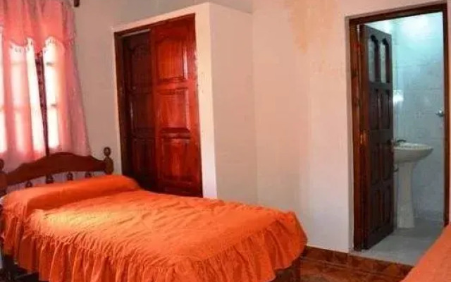 Hosteria Rio Toro Ara