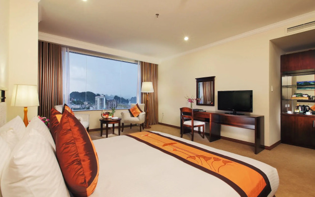 Ha Long DC Hotel