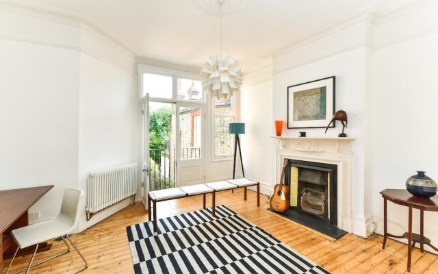 NEW Gorgeous 4 Bedroom Flat Muswell Hill Broadway